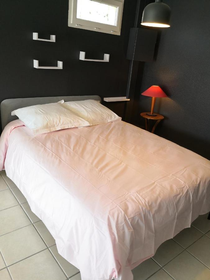Chambre meublée avec vue panoramique à Périgueux Sanilhac  Esterno foto